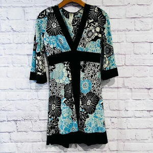 American One Large‎ Floral Print Bell Sleeve Dress